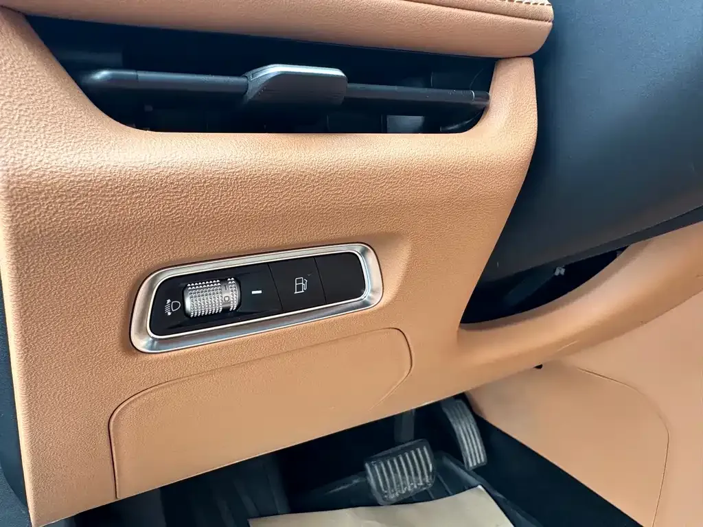 Geely Galaxy L7 — фото 6