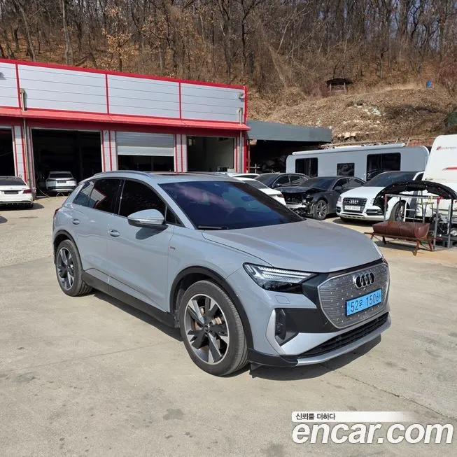 Audi Q4 e-tron 2023 из KR, фото 7