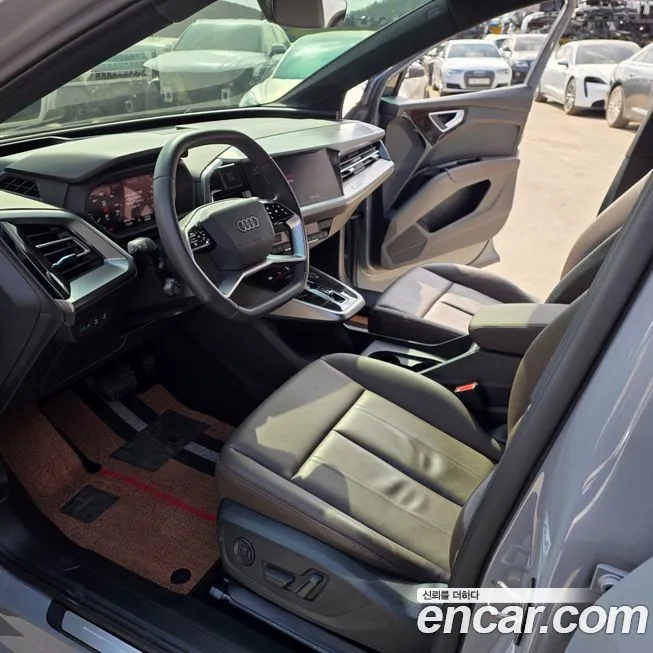 Audi Q4 e-tron 2023 из KR, фото 9