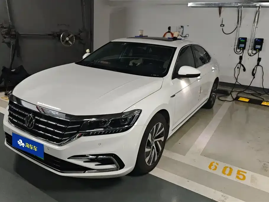 Volkswagen Passat New Energy 2021 из CN, фото 1