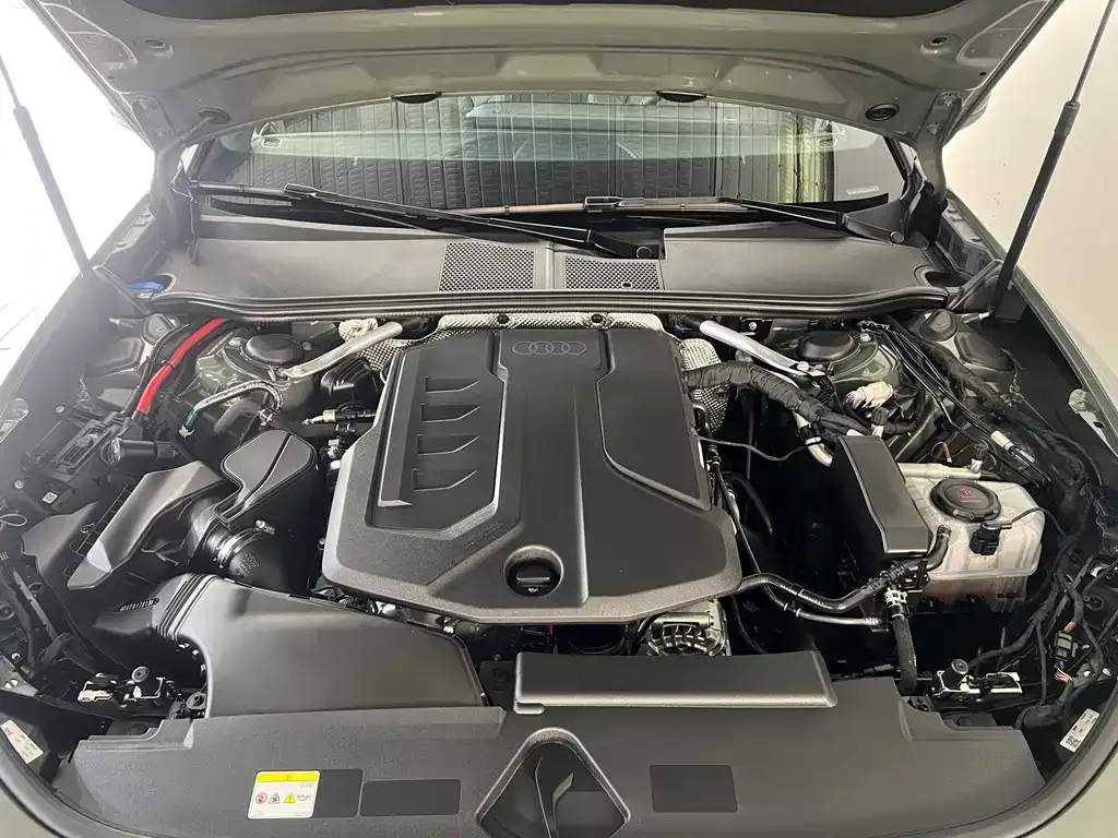 Audi A5L 2025 из CN, фото 3