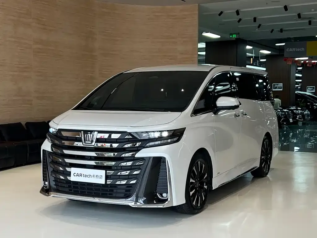 Toyota Vellfire 2024 из CN, фото 1