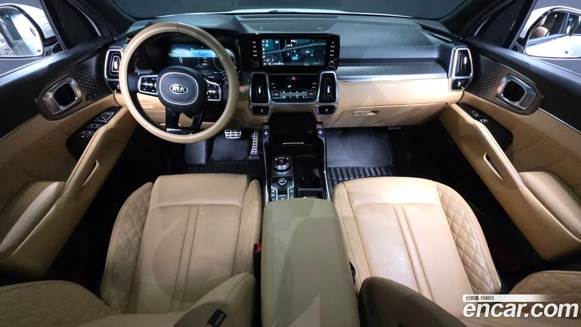 Kia Sorento — фото 7