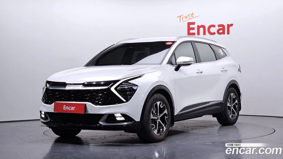 Kia Sportage 2022 из KR, фото 1
