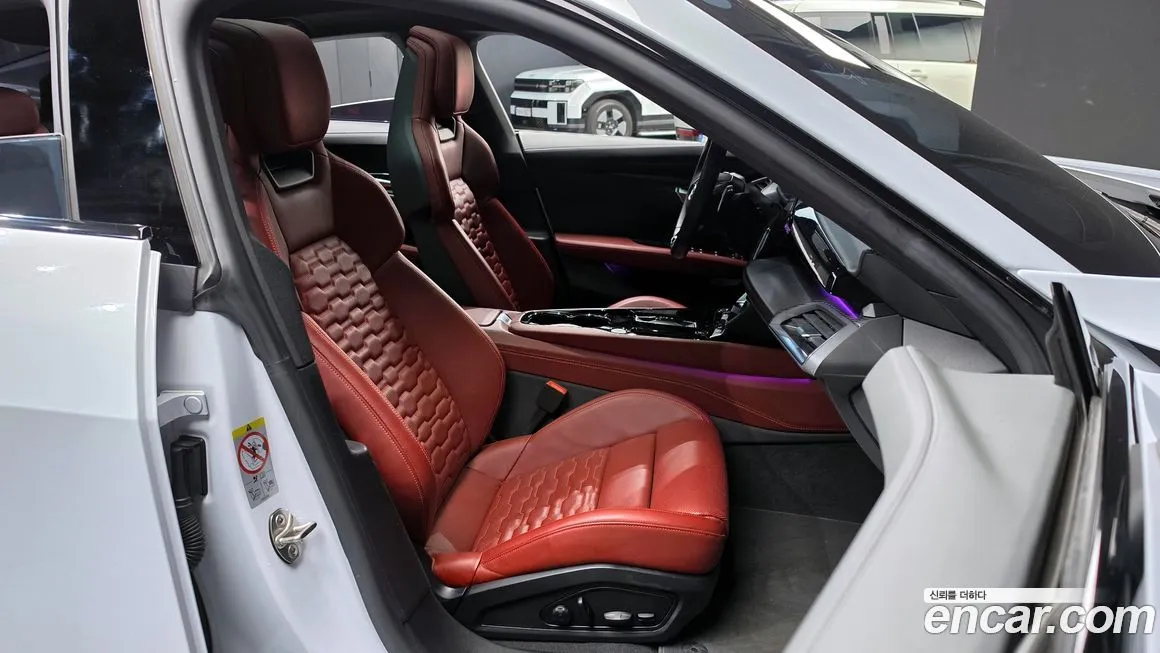 Audi e-tron GT 2022 из KR, фото 6
