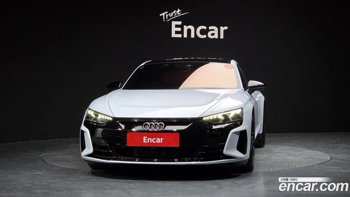 Audi e-tron GT 2022 из KR, фото 9