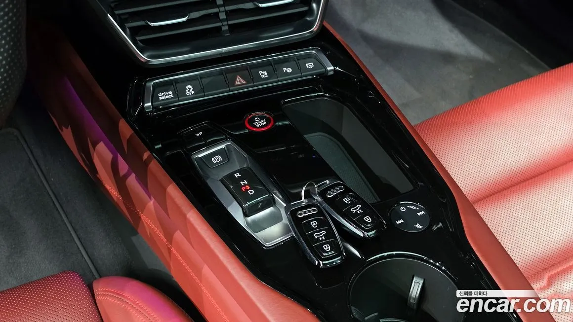 Audi e-tron GT 2022 из KR, фото 7