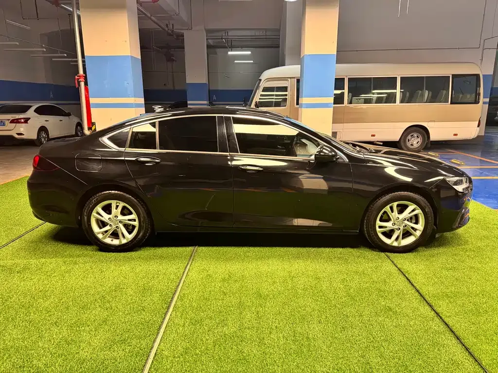 Buick Regal — фото 7