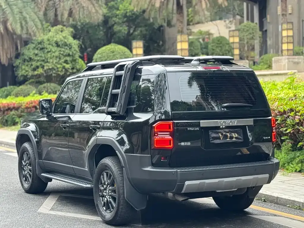 Toyota Prado 2025 из CN, фото 7