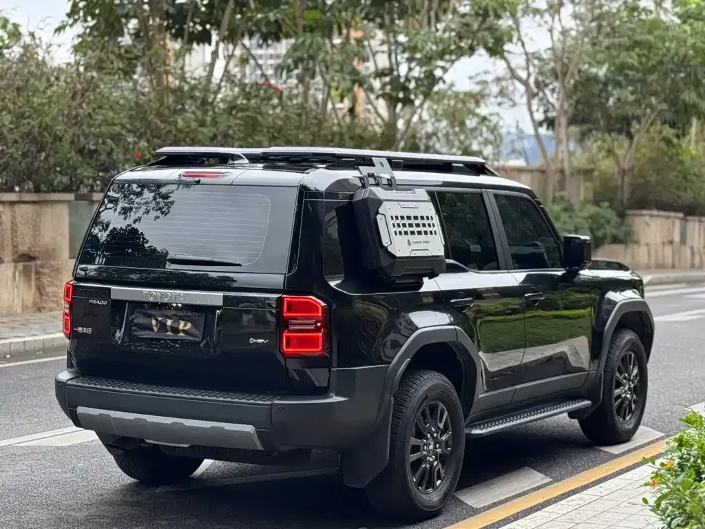 Toyota Prado 2025 из CN, фото 9
