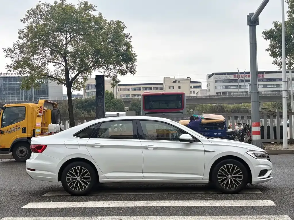 Volkswagen Sagitar 2021 из CN, фото 9