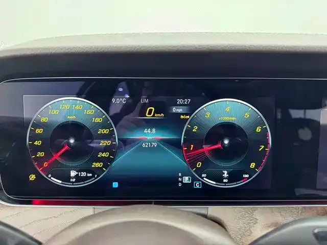 Mercedes-Benz E-Class 2023 из CN, фото 7