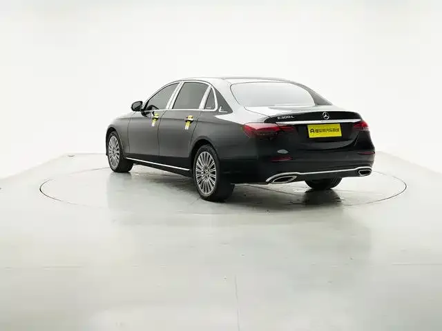 Mercedes-Benz E-Class 2023 из CN, фото 8