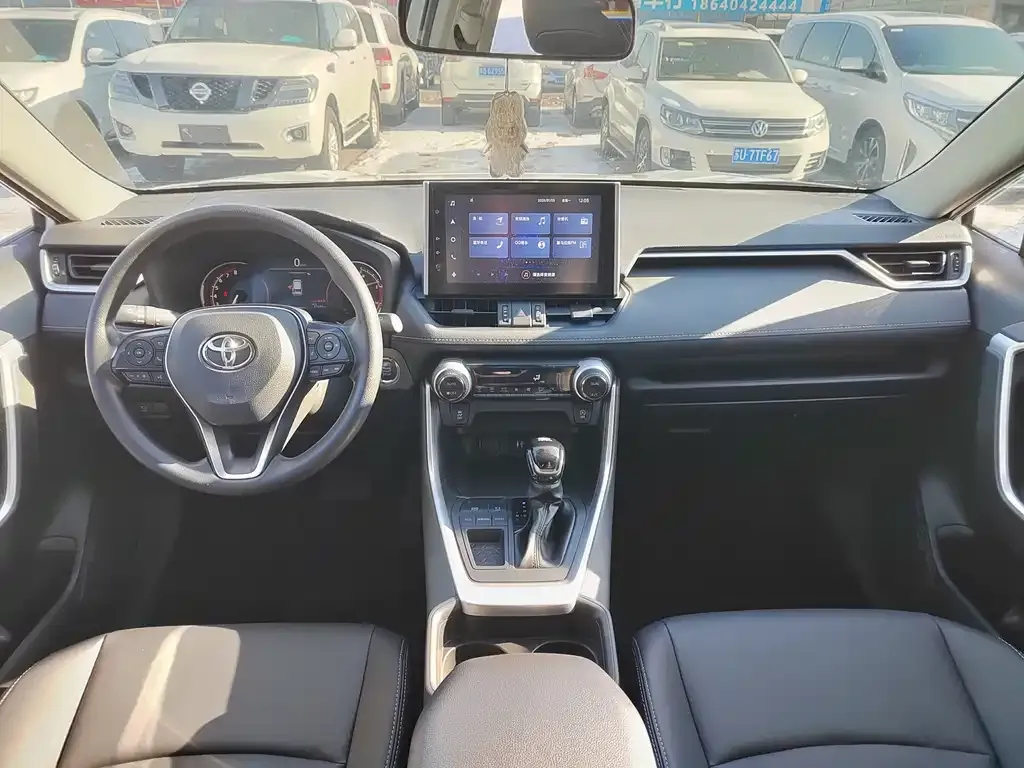 Toyota RAV4 2022 из CN, фото 8