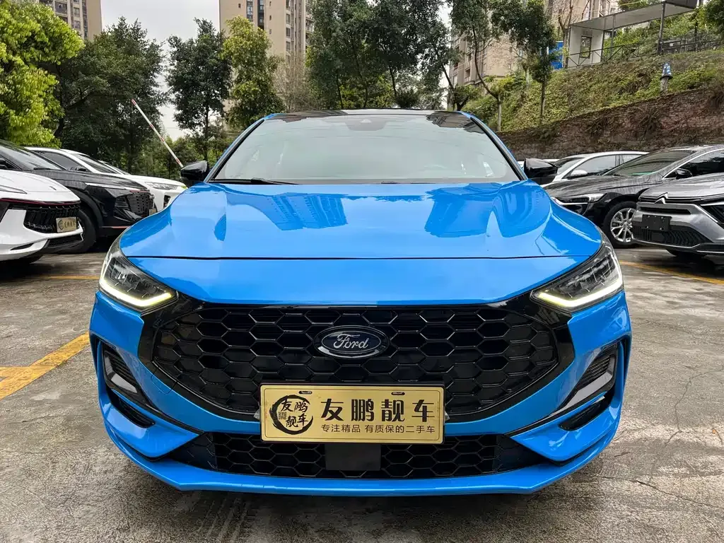 Ford Focus 2022 из CN, фото 9