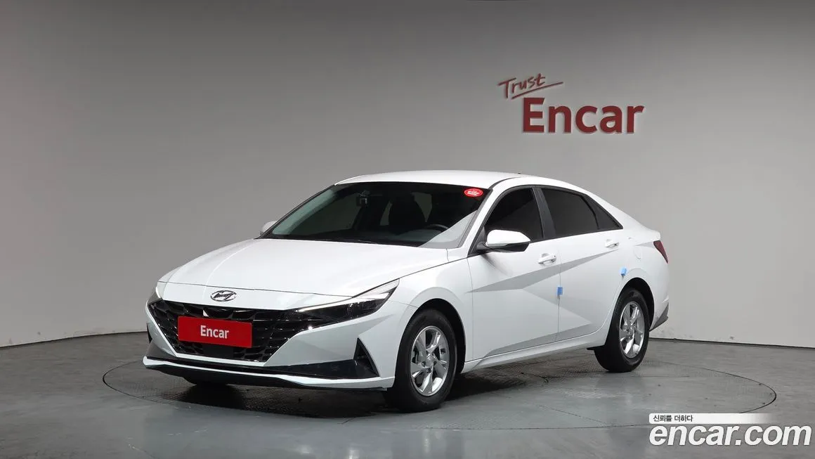 Hyundai AVANTE 2023 из KR, фото 1