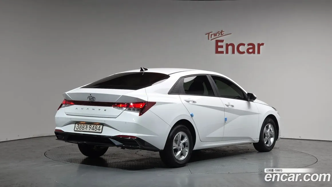 Hyundai AVANTE 2023 из KR, фото 5