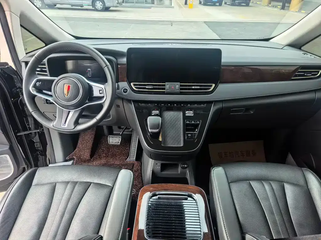Hongqi HQ9 PHEV 2024 из CN, фото 9
