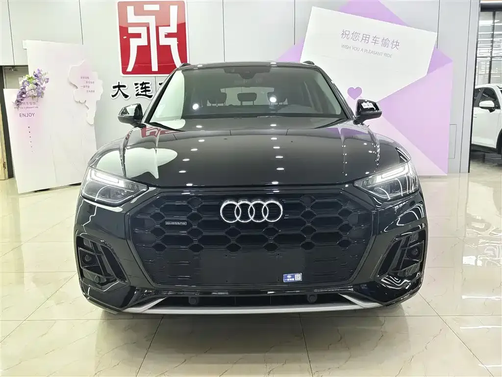 Audi Q5L 2021 из CN, фото 3