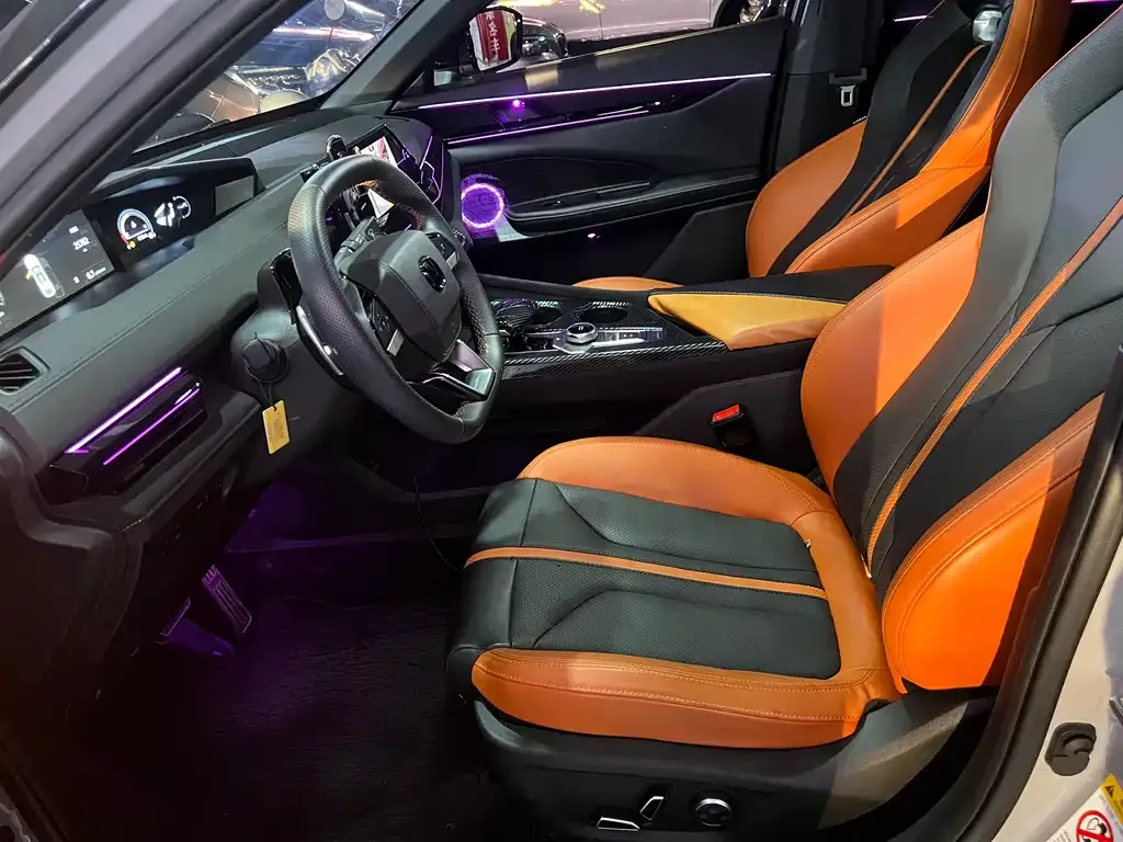 Changan UNI-V 2024 из CN, фото 8