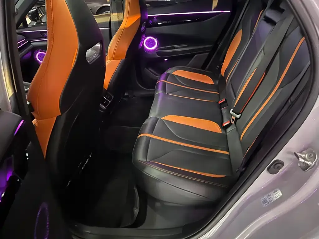 Changan UNI-V 2024 из CN, фото 2