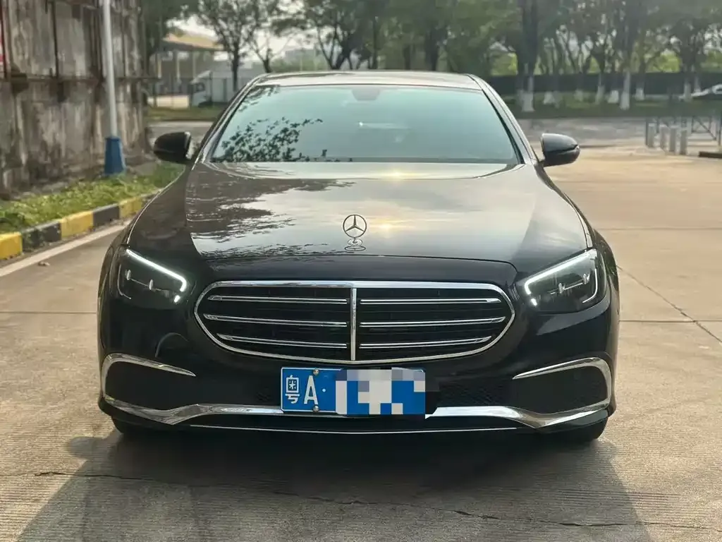 Mercedes-Benz E-Class 2023 из CN, фото 5