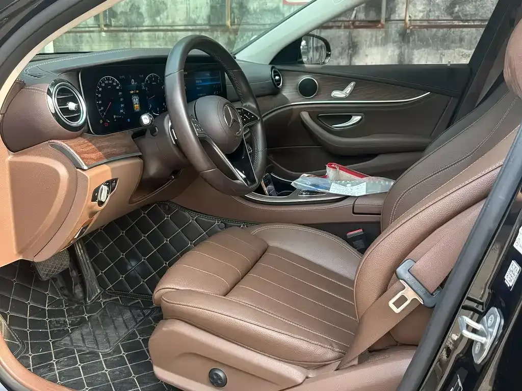 Mercedes-Benz E-Class 2023 из CN, фото 8