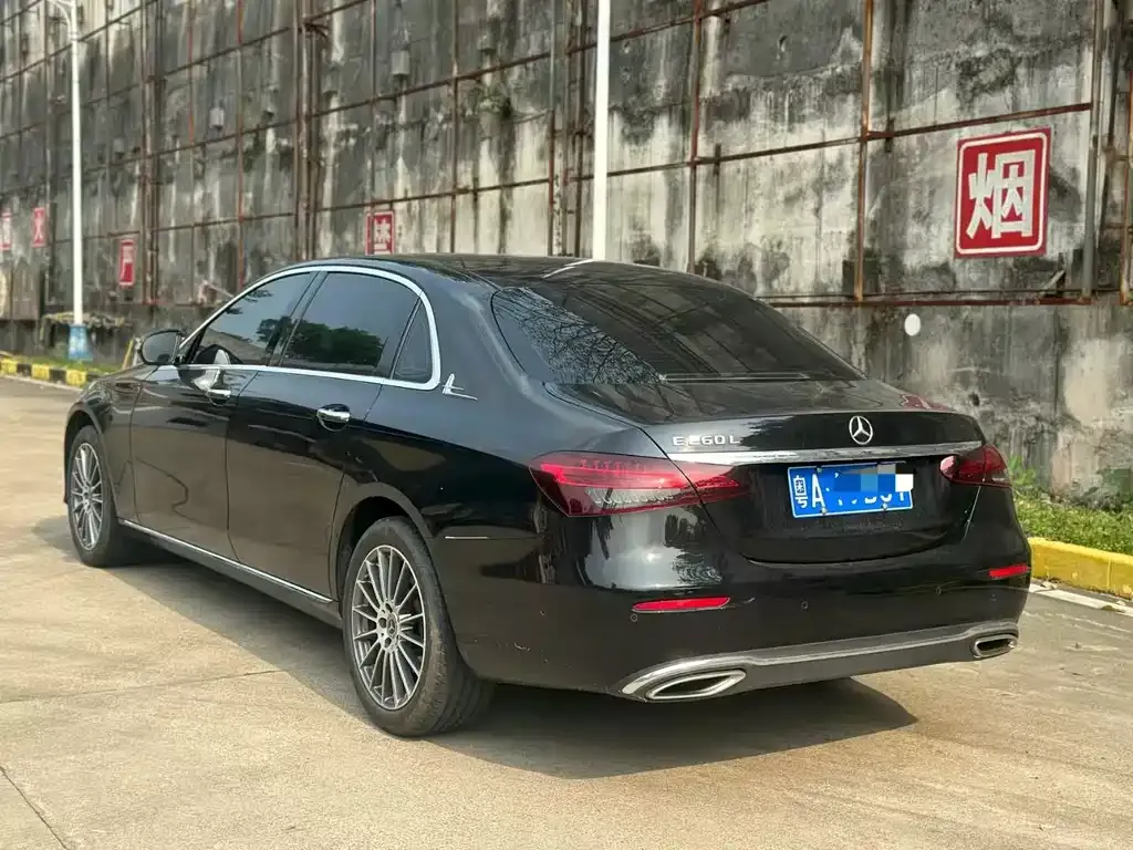 Mercedes-Benz E-Class 2023 из CN, фото 9