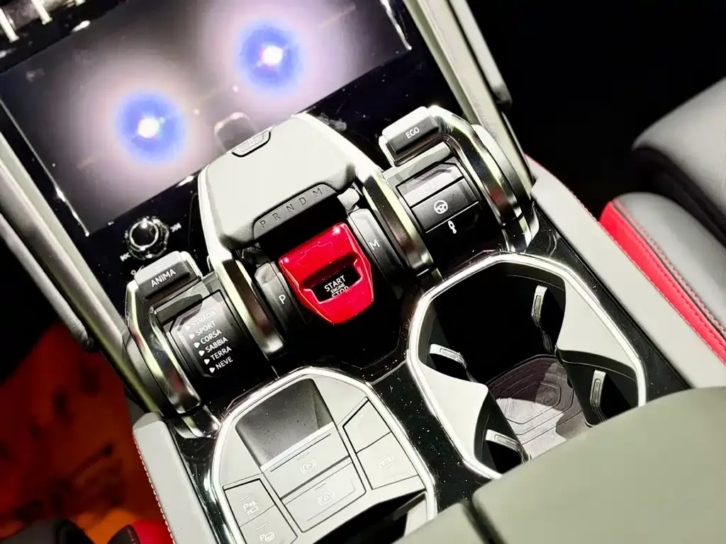 Lamborghini Urus 2024 из CN, фото 9