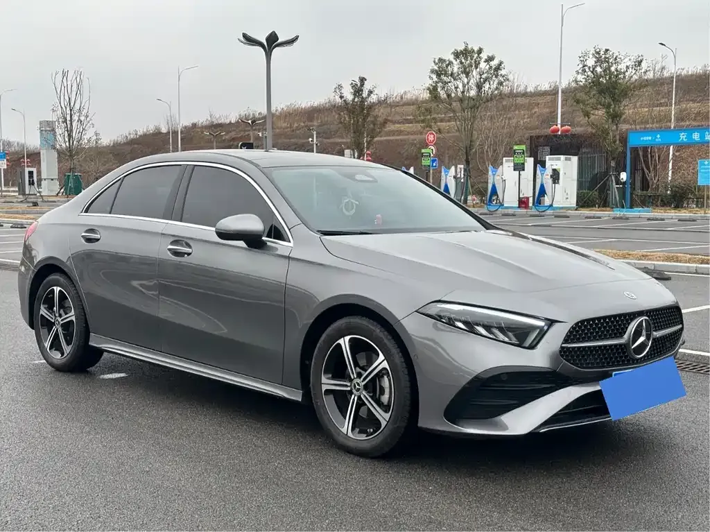 Mercedes-Benz A-Class — фото 2