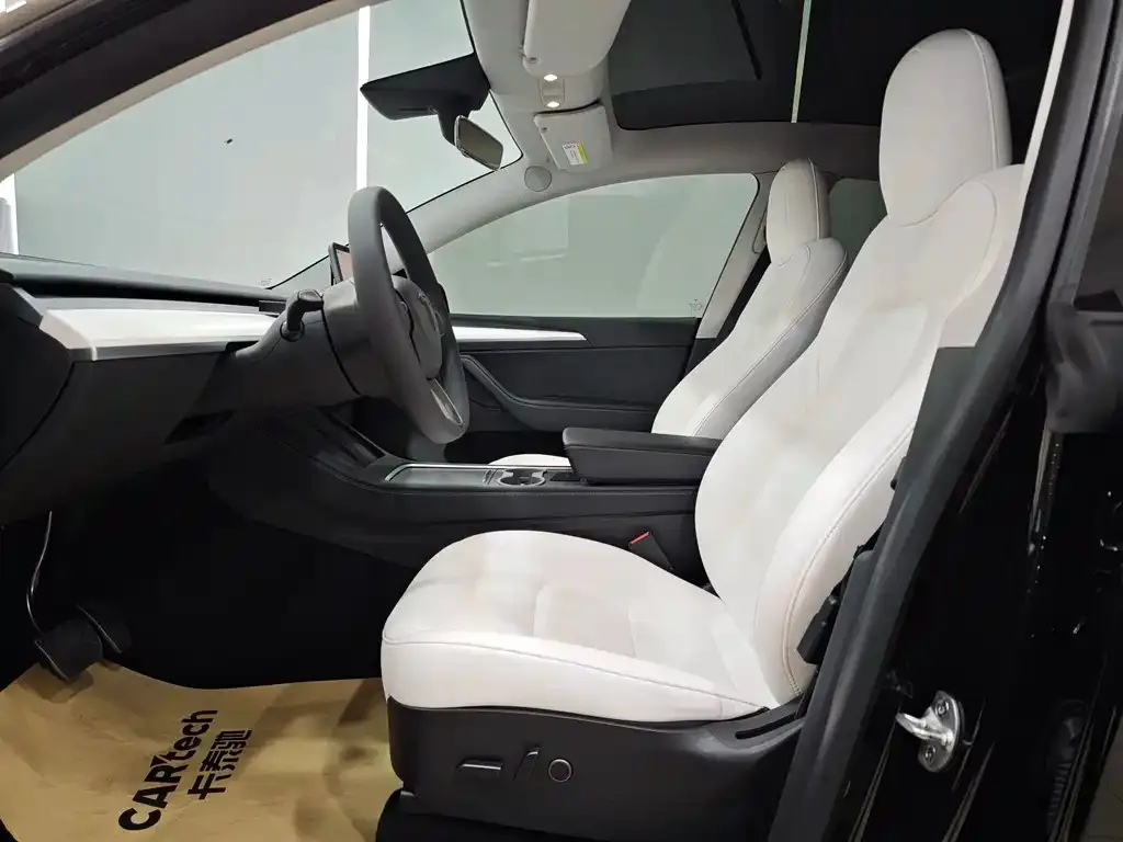 Tesla Model Y 2022 из CN, фото 10