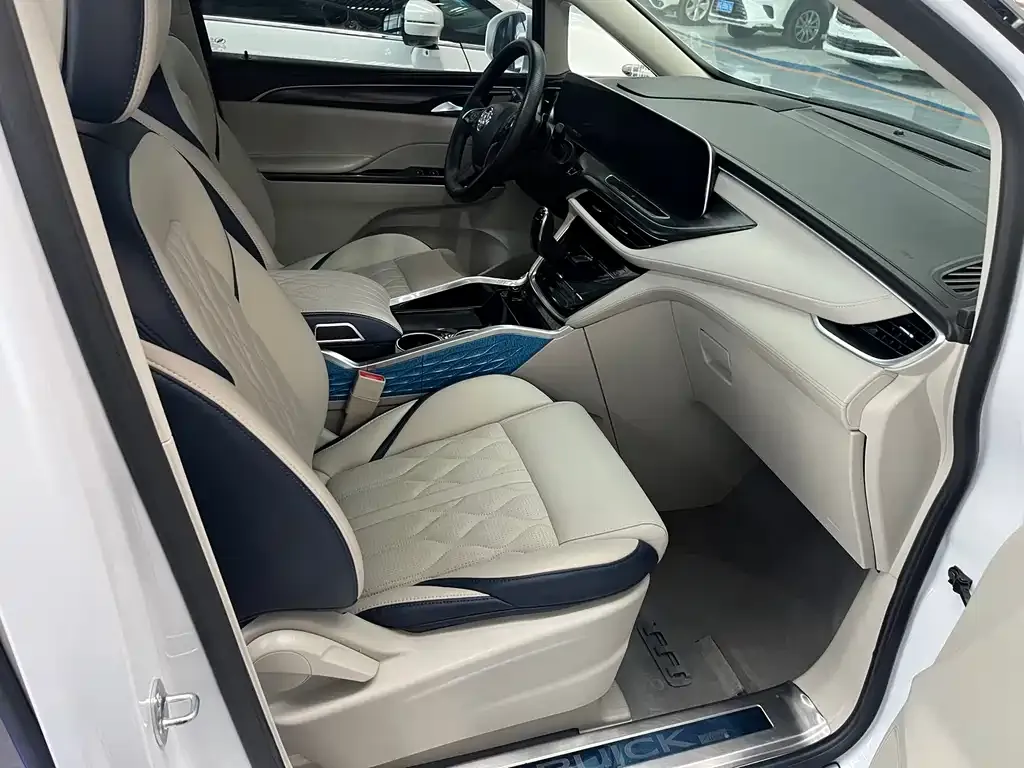 Buick GL8 2022 из CN, фото 8