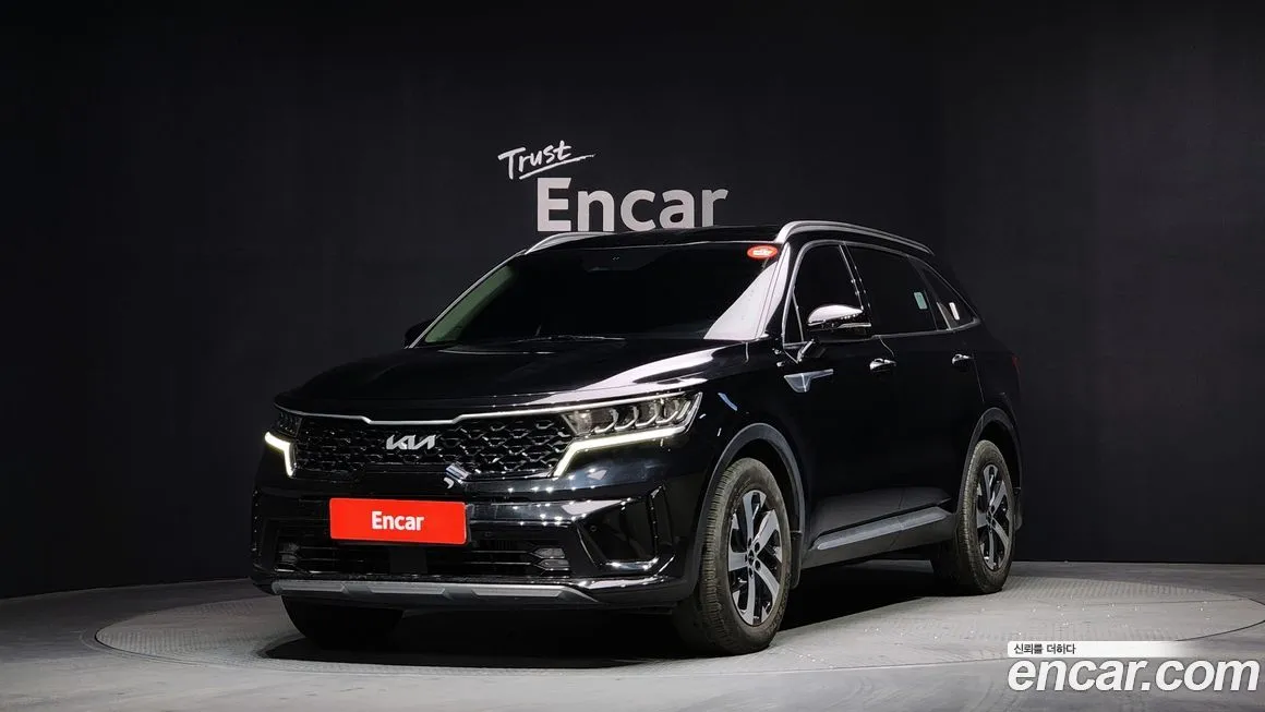 Kia Sorento — фото 1