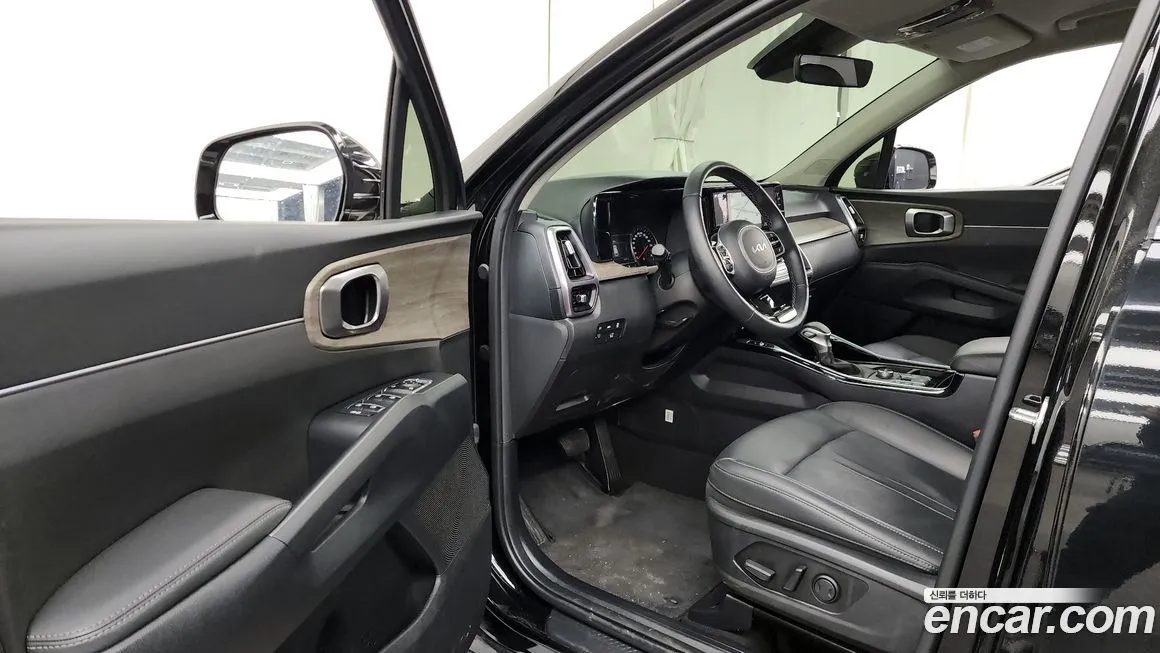 Kia Sorento — фото 3