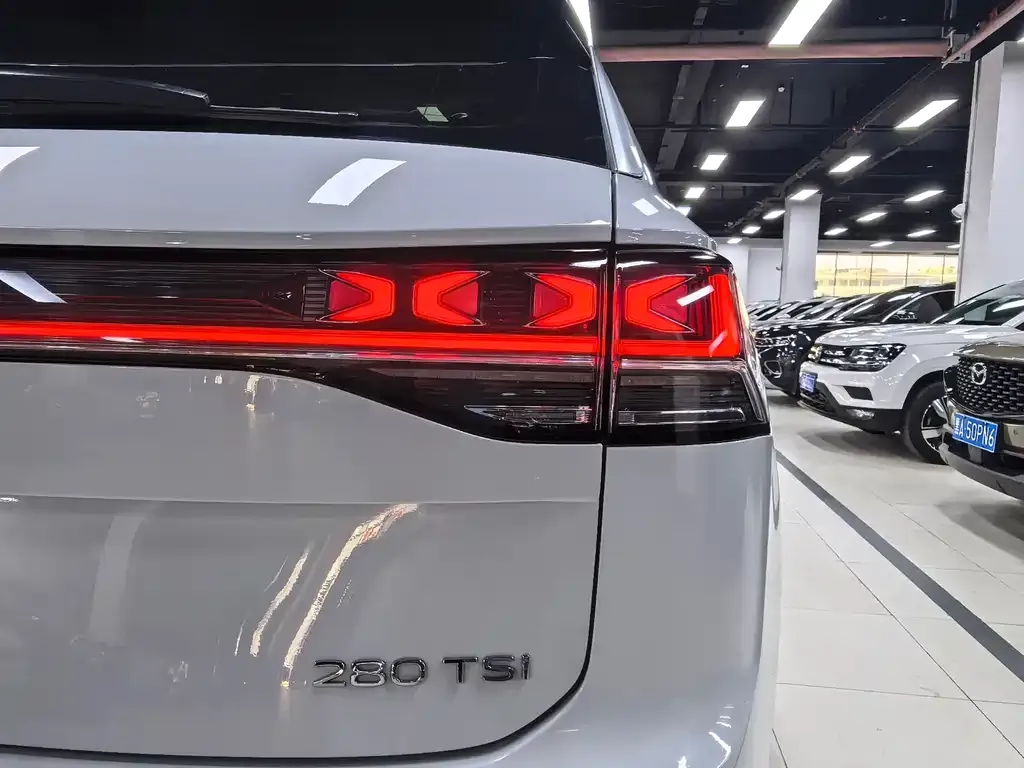 Volkswagen Tayron 2023 из CN, фото 6