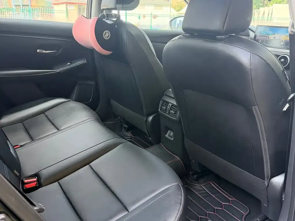 Nissan Sylphy 2023 из CN, фото 3