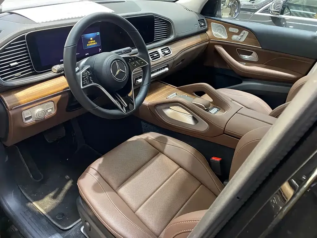 Mercedes-Benz GLE — фото 7