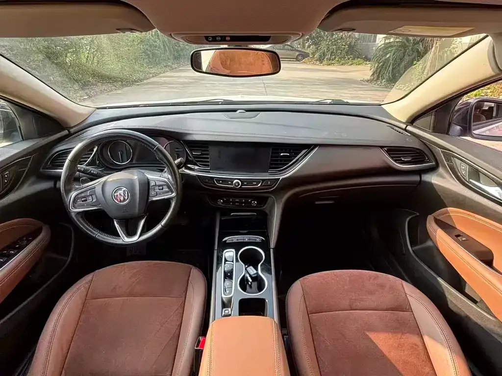 Buick Regal — фото 3