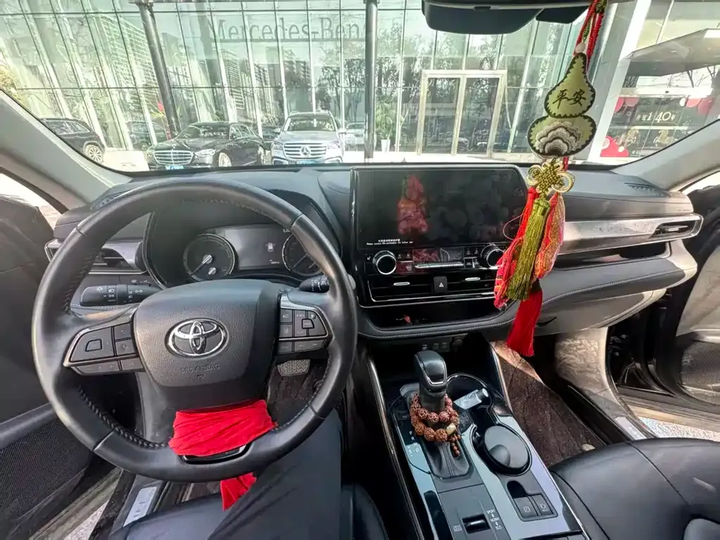 Toyota Highlander 2024 из CN, фото 8