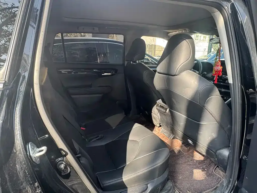 Toyota Highlander 2024 из CN, фото 3