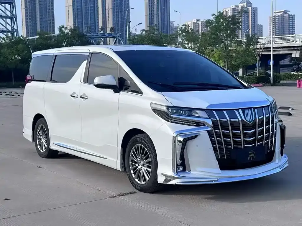 Toyota Alphard 2022 из CN, фото 3