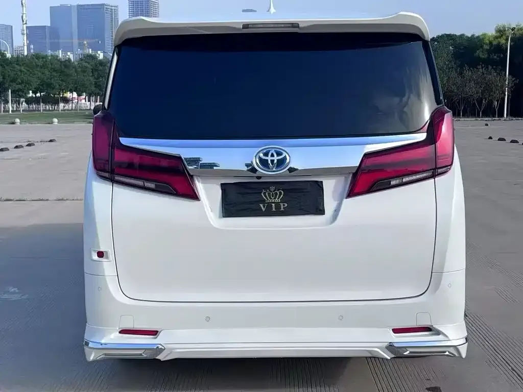 Toyota Alphard 2022 из CN, фото 7