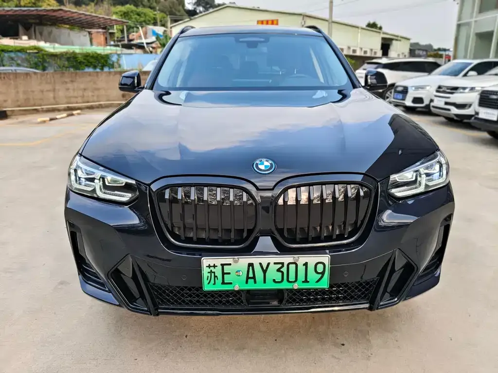 BMW iX3 2024 из CN, фото 4