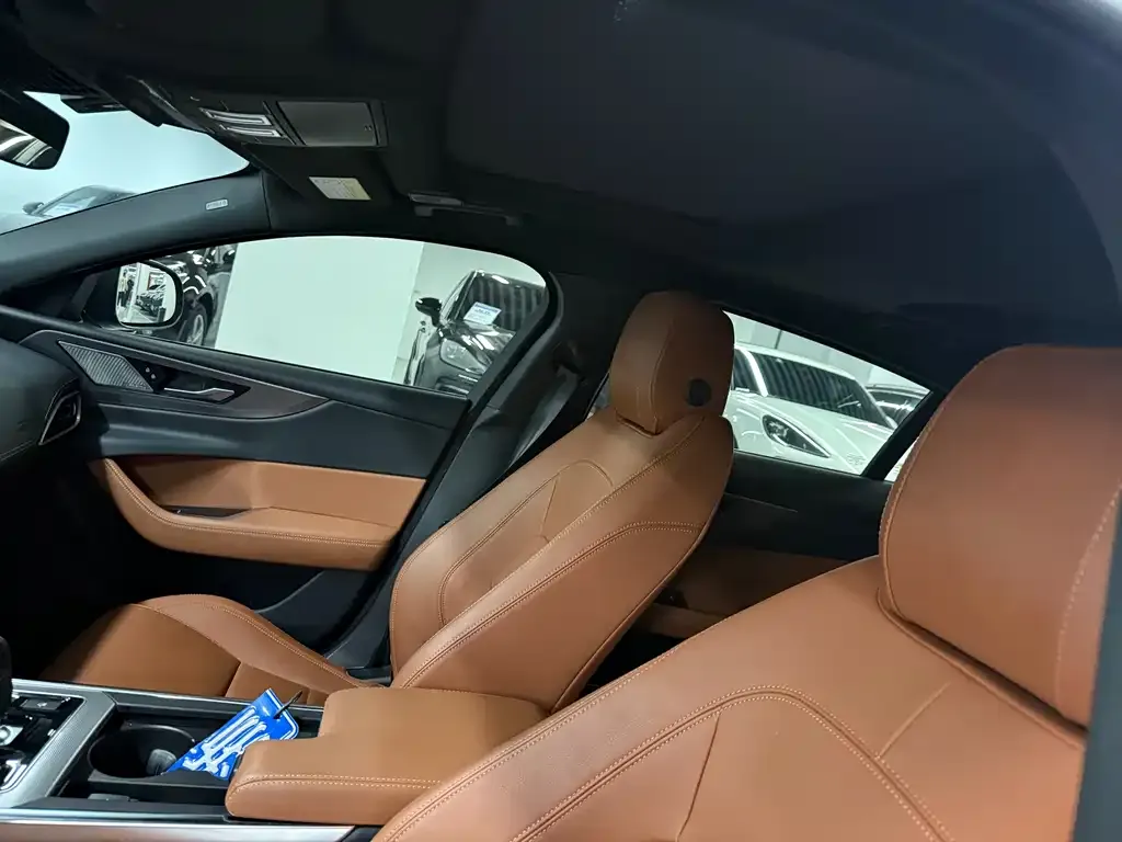 Jaguar XEL 2021 из CN, фото 4