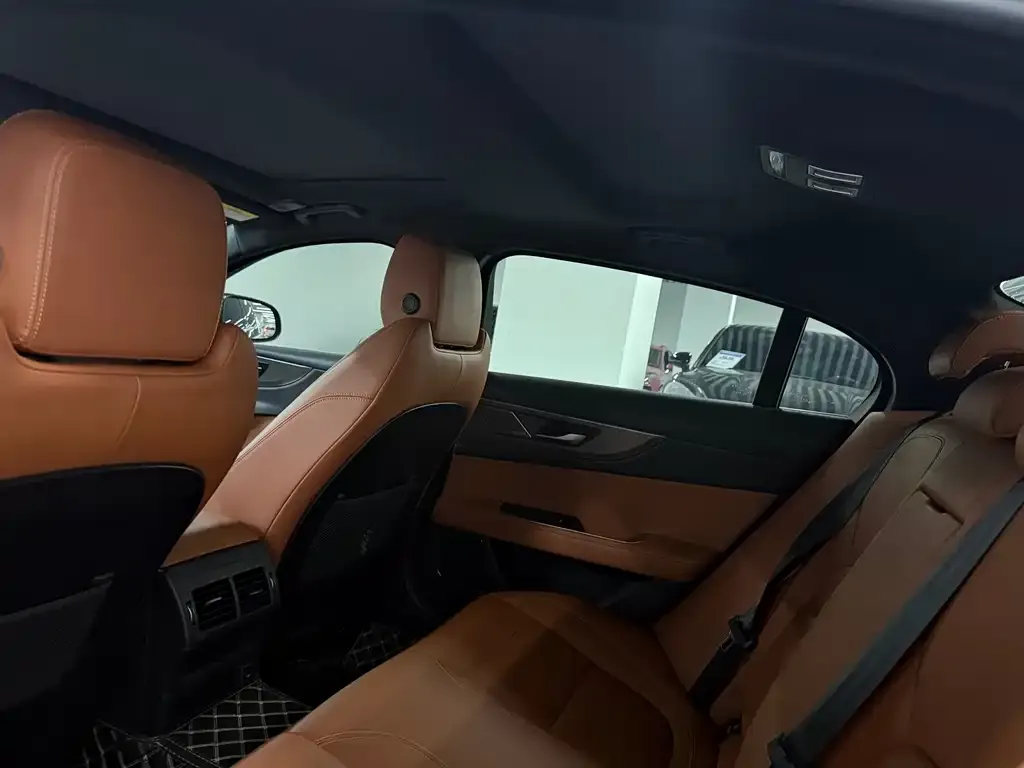 Jaguar XEL 2021 из CN, фото 2