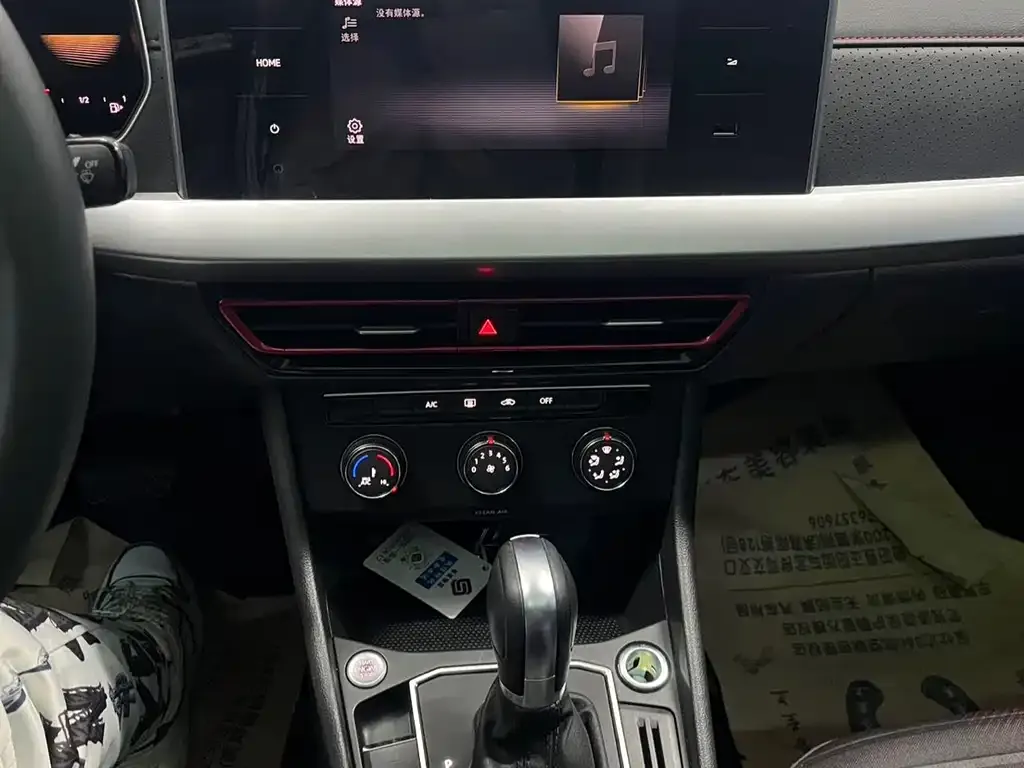 Volkswagen Lavida 2023 из CN, фото 6