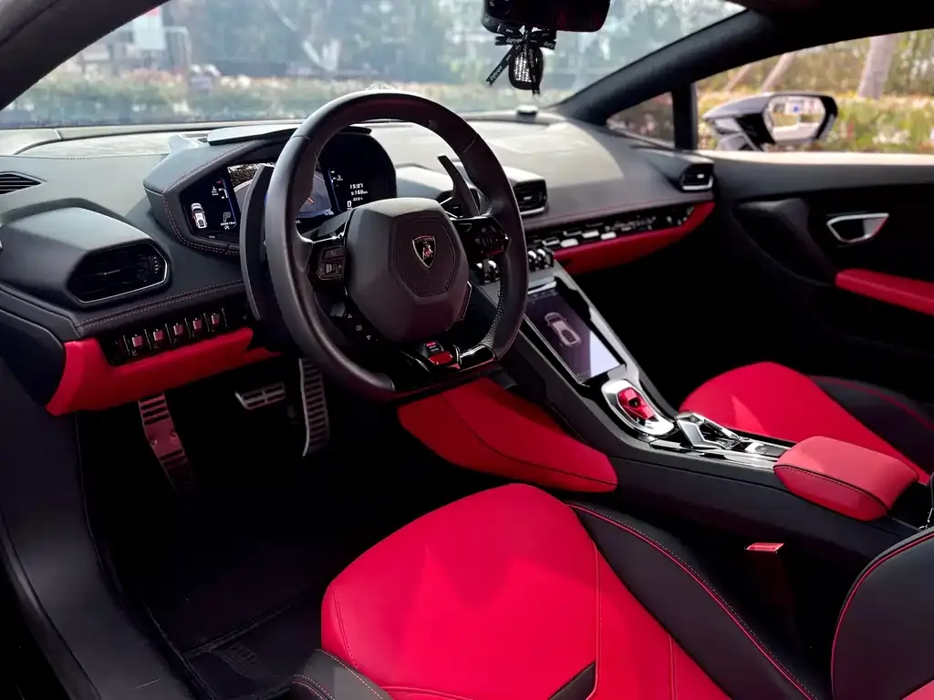 Lamborghini Huracan 2023 из CN, фото 3