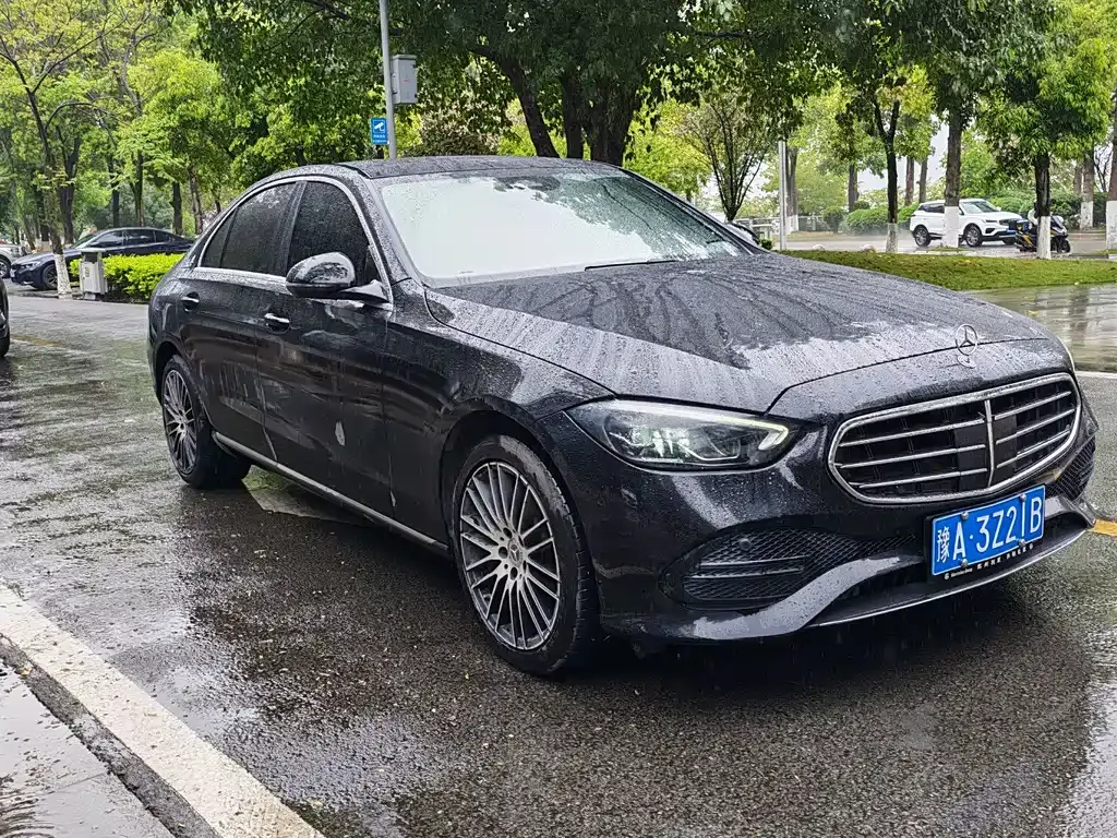 Mercedes-Benz C-Class — фото 9