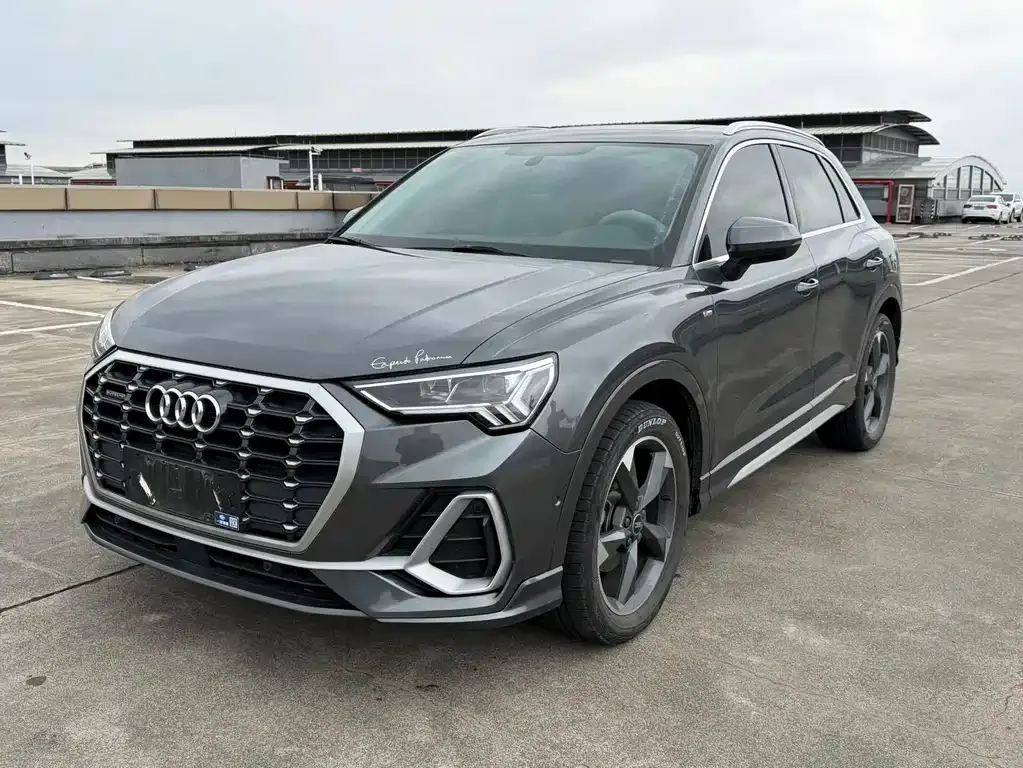 Audi Q3 2022 из CN, фото 1