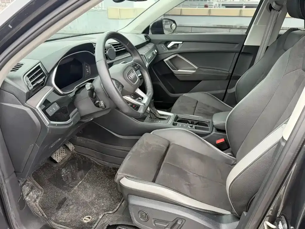 Audi Q3 2022 из CN, фото 6